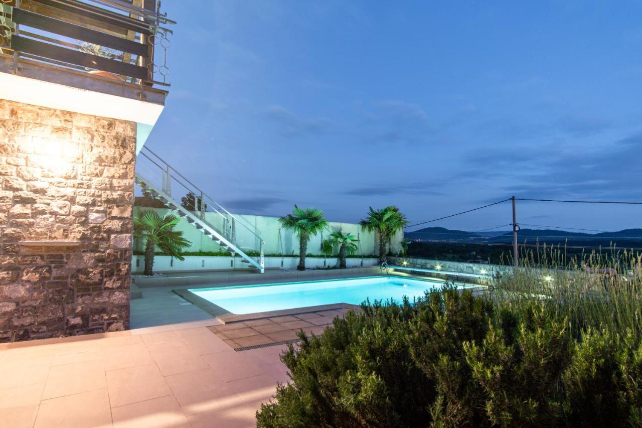 Apartment Trieste Hermes Art Sezana Luaran gambar