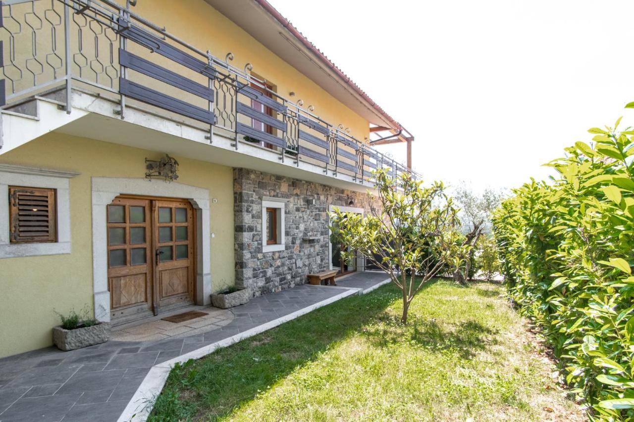 Apartment Trieste Hermes Art Sezana Luaran gambar