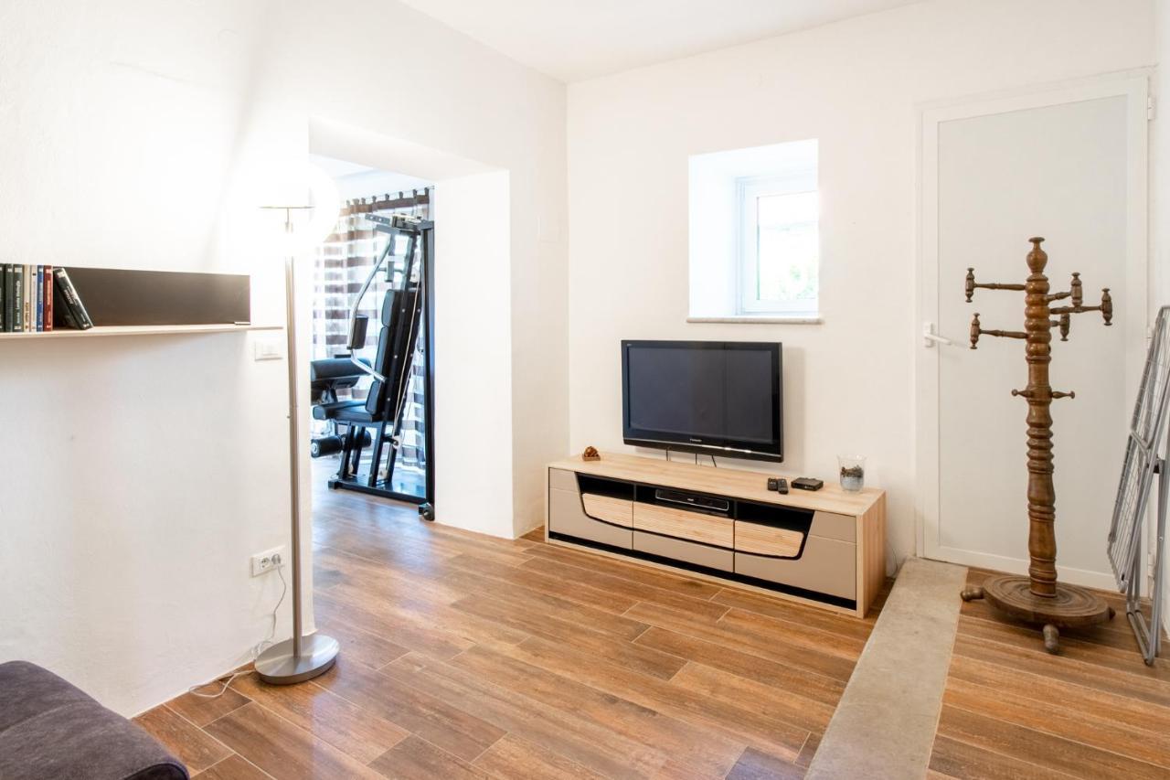 Apartment Trieste Hermes Art Sezana Luaran gambar