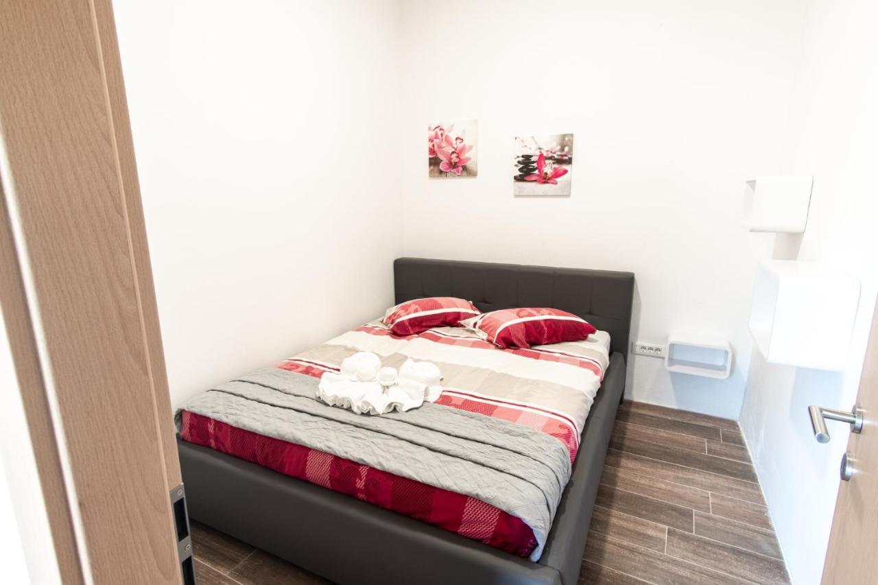 Apartment Trieste Hermes Art Sezana Luaran gambar