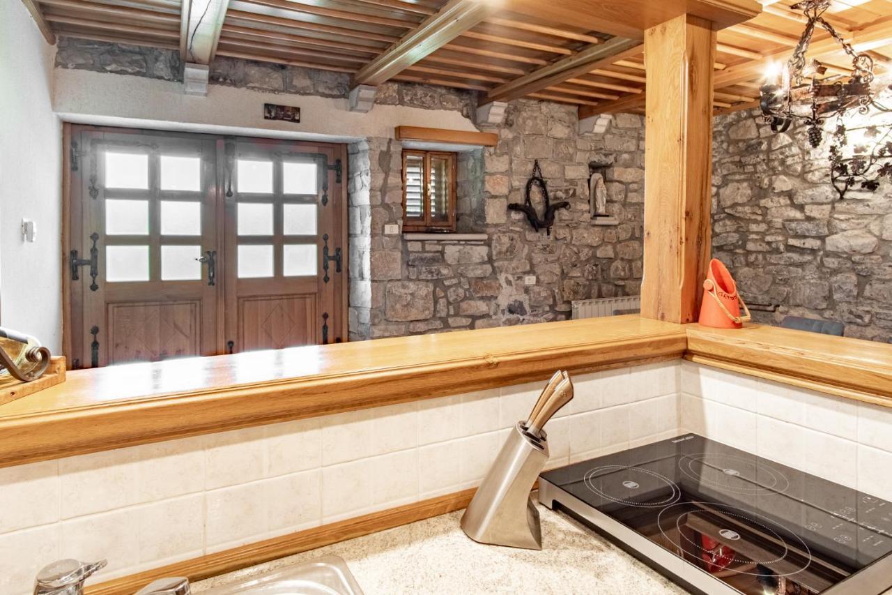 Apartment Trieste Hermes Art Sezana Luaran gambar